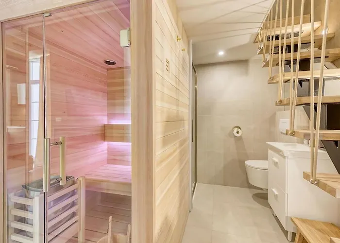 Luxury - Jacuzzi Et Sauna 아파트 *
